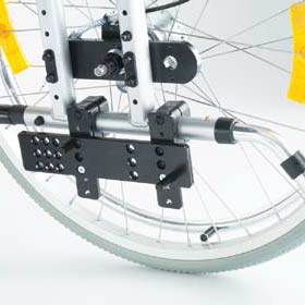 Universal-Halterung für viele Rollstuhl-Modelle der UHC Brems-und Schiebehilfe Click an Go CG33000
