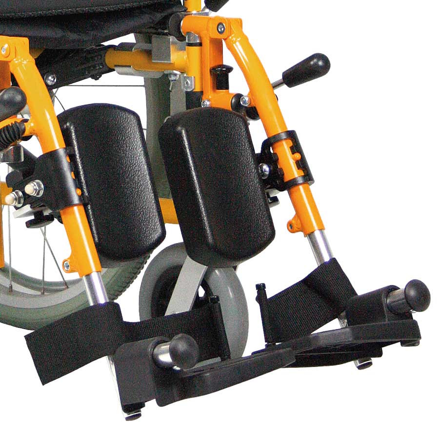 Das UHC Rollstuhlmodell G3 Paediatric höhenverstellbare Beinstützen Code 32